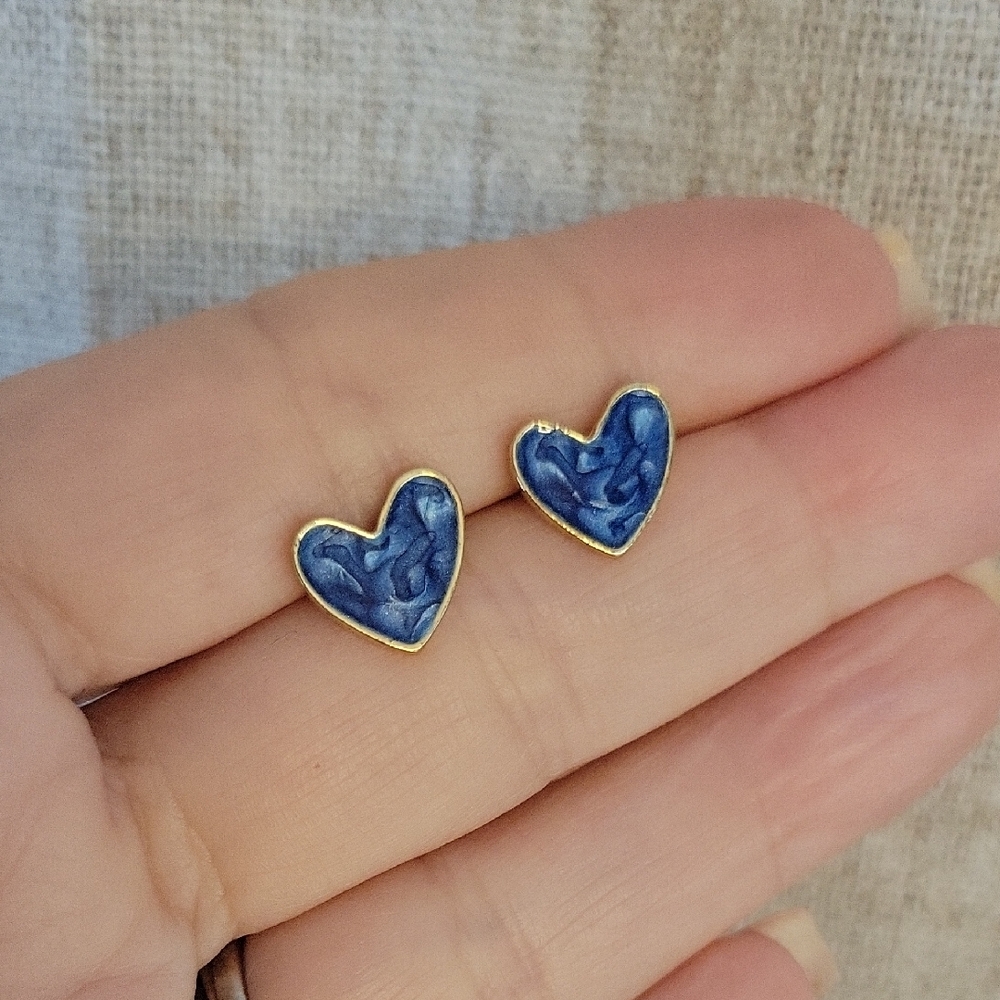 🔥LAST PAIR🔥 Blue Enamel Swirl Heart Stud Earrings